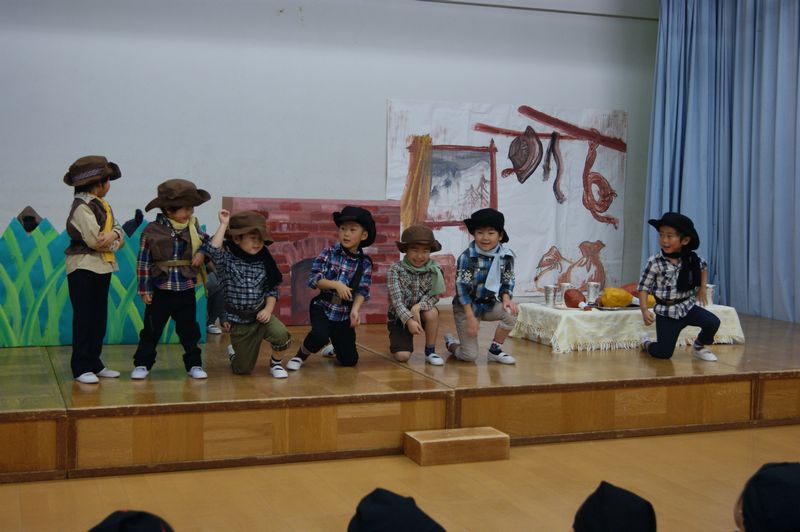 ブレーメンの音楽隊　泥棒　動物　帽子　衣装　子供　発表会　劇　幼稚園 ブレーメンの音楽隊 泥棒 動物 帽子 衣装 子供 発表会 劇 幼稚園